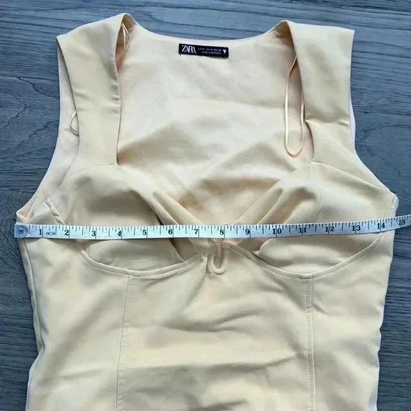 🔥Zara🔥 | Yellow stretchy bodysuit with  silver accent - Picture 8 of 11